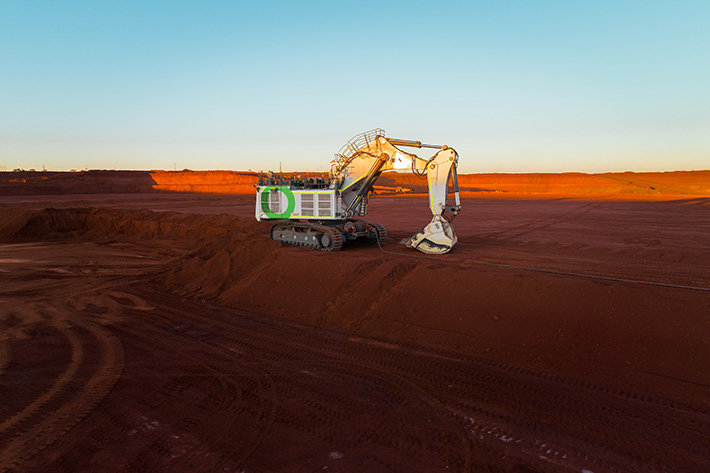 FORTESCUE DEPLOYS AUSTRALIA’S FIRST OPERATIONAL ELECTRIC EXCAVATOR WITH THE LIEBHERR R 9400 E